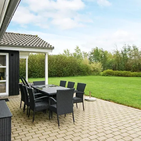 Three-bedroom Holiday In Hemmet 74 Falen