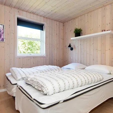 Three-bedroom Holiday In Hemmet 74