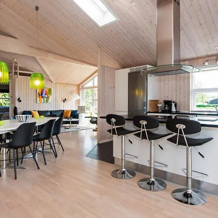 Three-bedroom Holiday In Hemmet 74 Сasa de vacaciones Falen