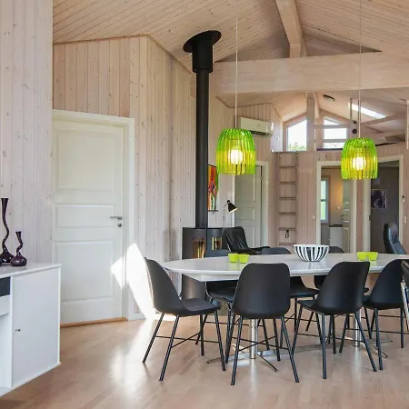 Three-bedroom Holiday In Hemmet 74 *